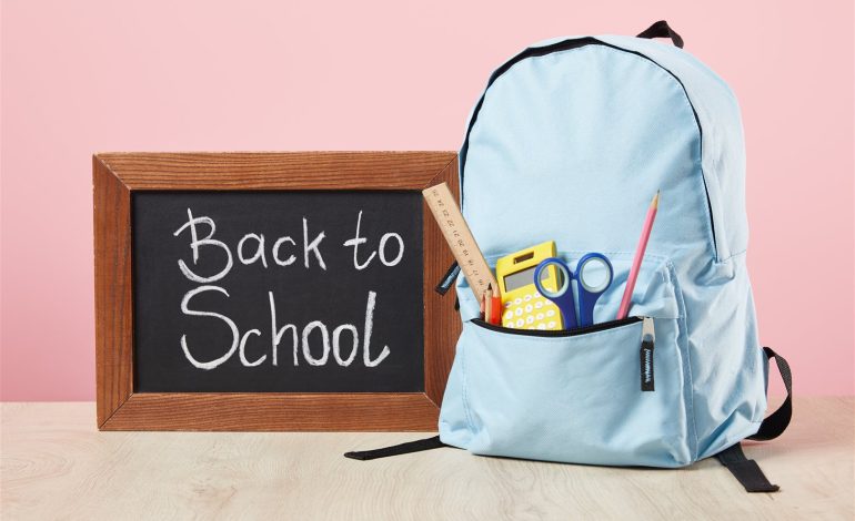 Niezbędny pakiet startowy w klimacie Back to School